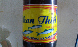 Nước mắm Phan Thiết giá 5.000 đồng/lít ở Hà Nội